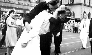 Día Internacional del Beso