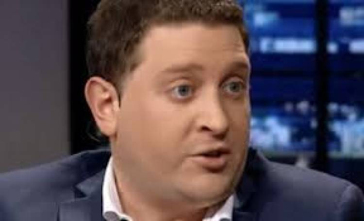 MERCENARIOS PELOTUDOS