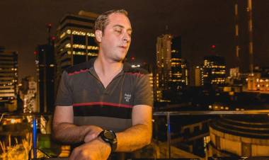 MARIO PUCCIO, PIANO, BANDEJAS Y DOCENCIA ONLINE