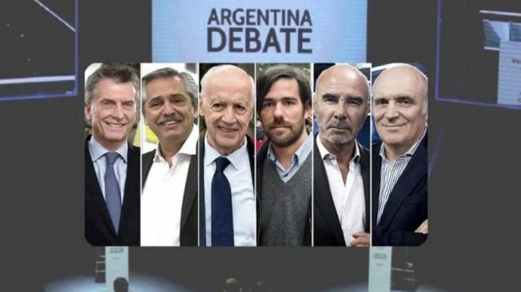 UN DEBATE AL DIVINO BOTÓN