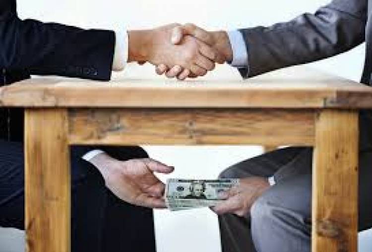 CORRUPTOS, CORRUPCIÓN Y CORRUPTELA