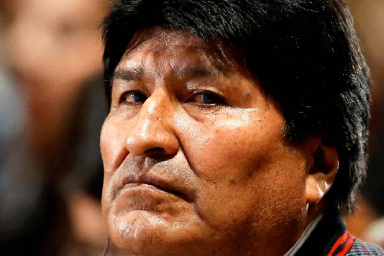 RENUNCIÓ EVO MORALES