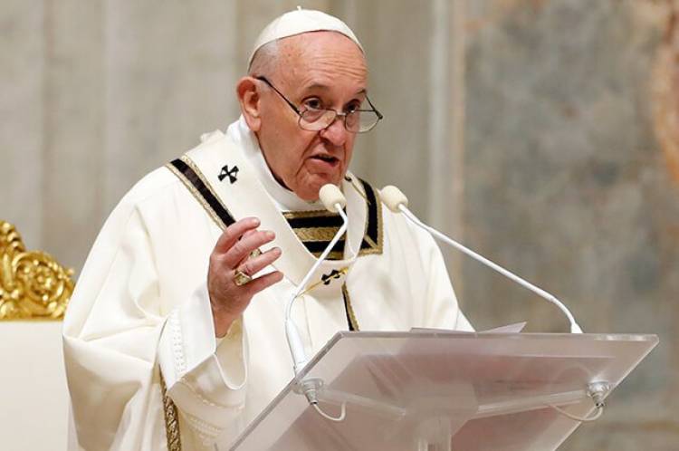 PAPA FRANCISCO: SALARIO UNIVERSAL
