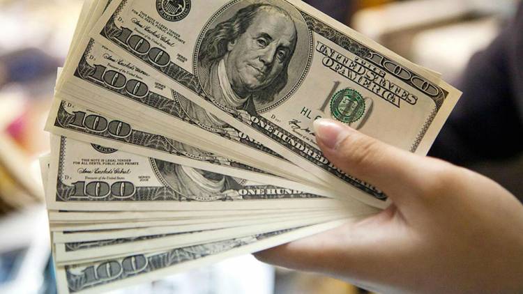 ¿ES DELITO OPERAR CON DÓLAR BLUE?