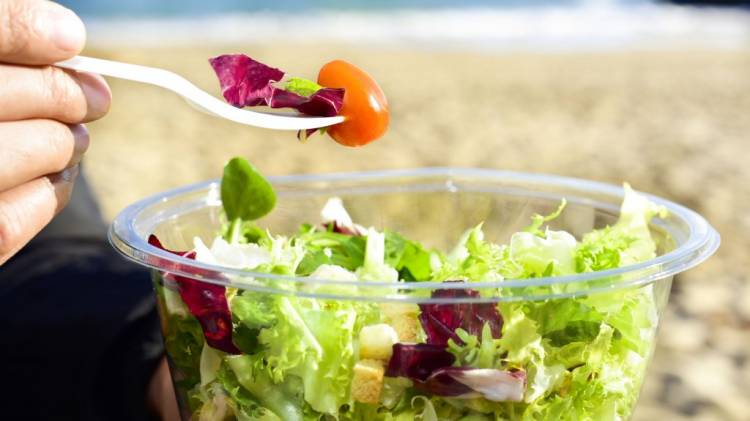 9 consejos para cuidar tu salud y alimentación en vacaciones
